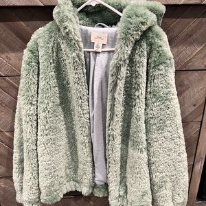 New never worn Urbin Outfitters teddy jacket